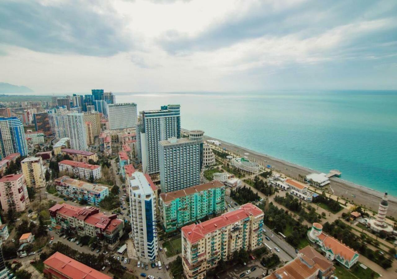 Aparthotel Orbi City Sea View Batumi Zewnętrze zdjęcie