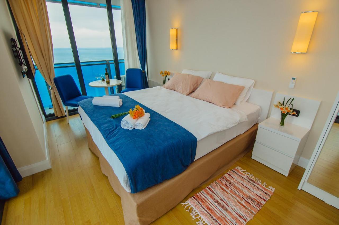 Aparthotel Orbi City Sea View Batumi Zewnętrze zdjęcie